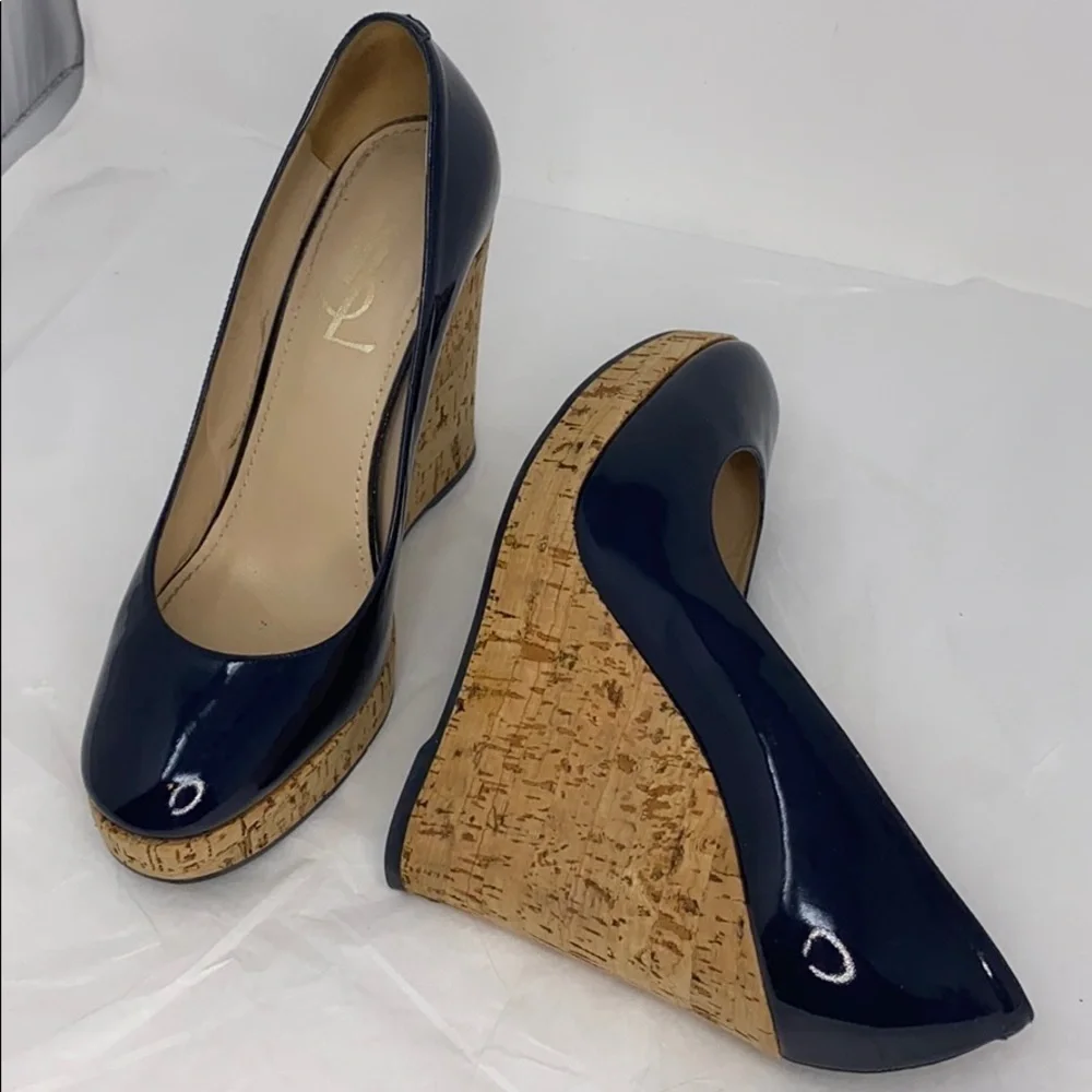 YSL Yves Saint Laurent 39 Navy Blue Patent Wedge